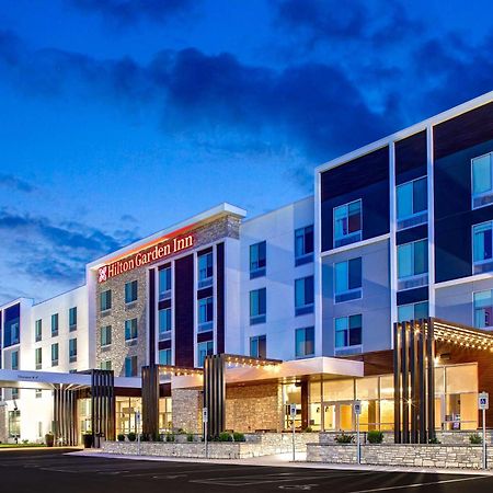 Hilton Garden Inn Cedar Rapids Exterior foto