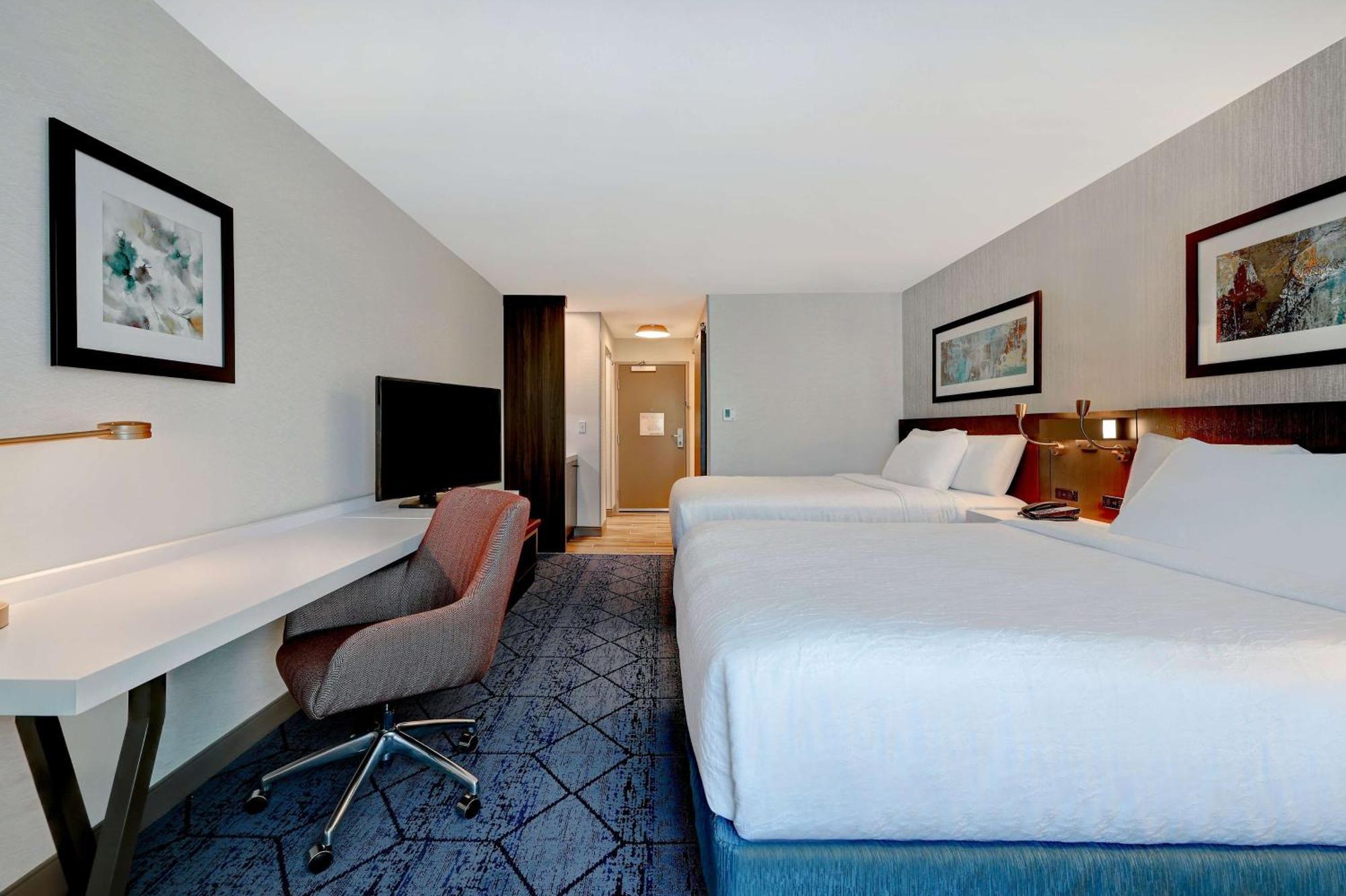 Hilton Garden Inn Cedar Rapids Exterior foto